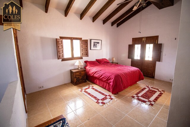 CAR4V03: Villa for Sale in Los Alias, Almería