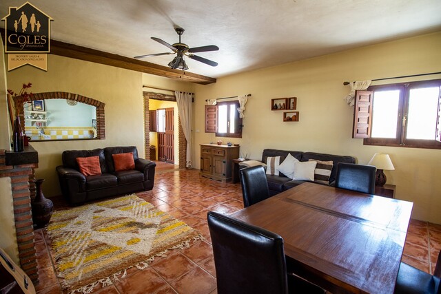 CAR4V03: Villa for Sale in Los Alias, Almería
