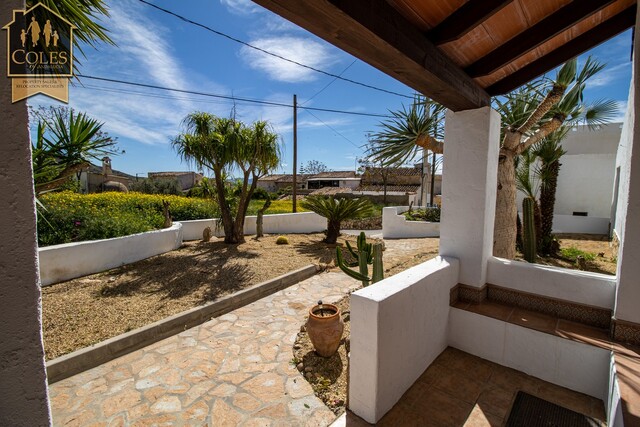 CAR4V03: Villa for Sale in Los Alias, Almería