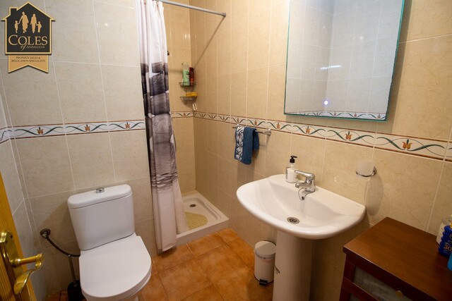 ILL5V01: Villa for Sale in Illar, Almería