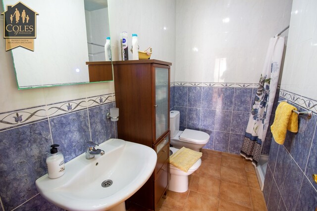 ILL5V01: Villa for Sale in Illar, Almería