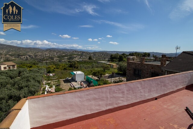 ILL5V01: Villa for Sale in Illar, Almería