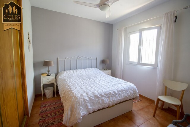 ILL5V01: Villa for Sale in Illar, Almería