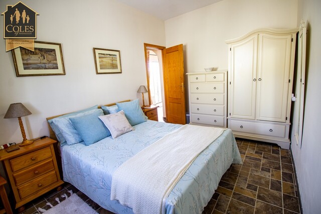 CAR3V10: Villa for Sale in Cariatiz, Almería