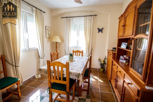 CAR3V10: Villa for Sale in Cariatiz, Almería