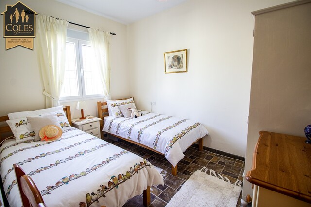CAR3V10: Villa for Sale in Cariatiz, Almería