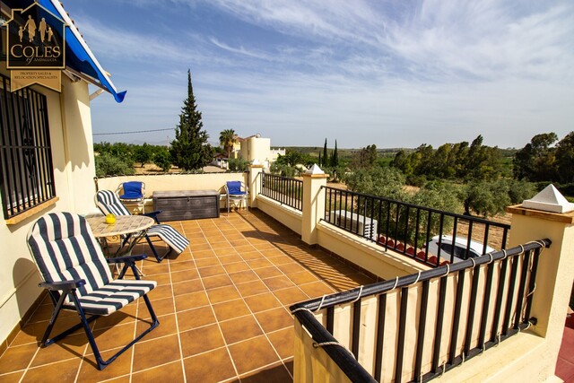 CAR3V10: Villa for Sale in Cariatiz, Almería
