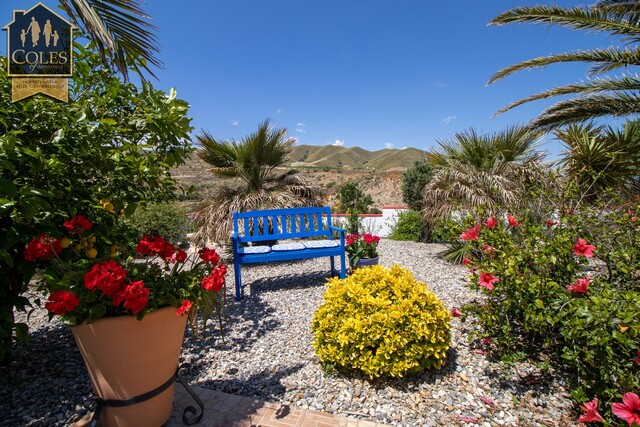 ARB3VLL14: Villa for Sale in Arboleas, Almería