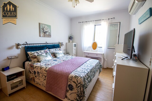 ARB3VLL14: Villa for Sale in Arboleas, Almería