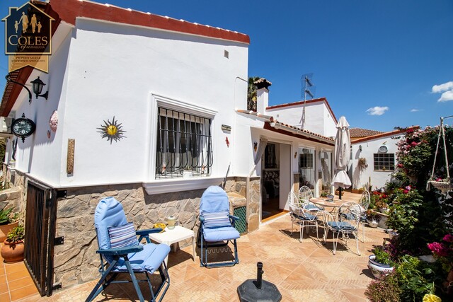ARB3VLL14: Villa for Sale in Arboleas, Almería