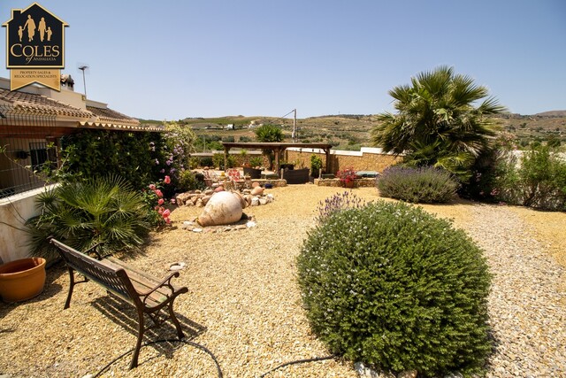 GAL3VHN14: Villa for Sale in Los Gallardos, Almería