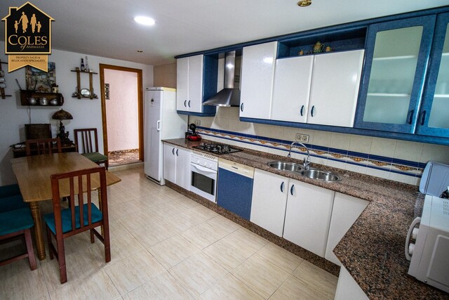 RUB7C01: Cortijo for Sale in Velez Rubio, Almería