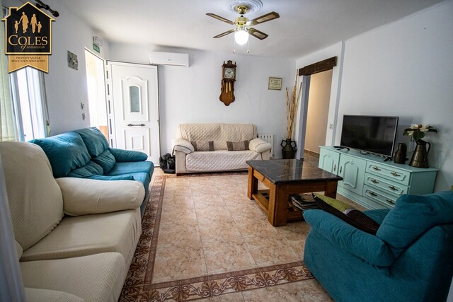 RUB7C01: Cortijo for Sale in Velez Rubio, Almería