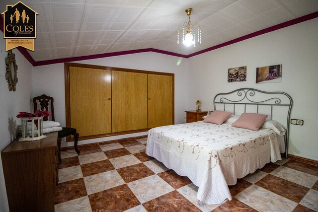 RUB7C01: Cortijo for Sale in Velez Rubio, Almería