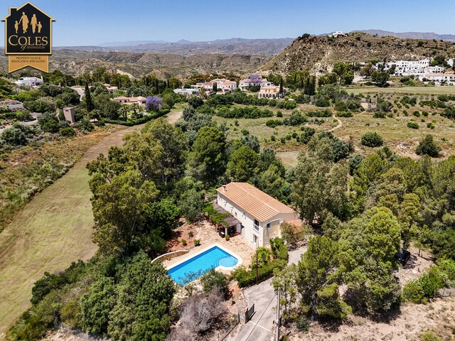 CGR5V02: Villa for Sale in El Cortijo Grande, Almería