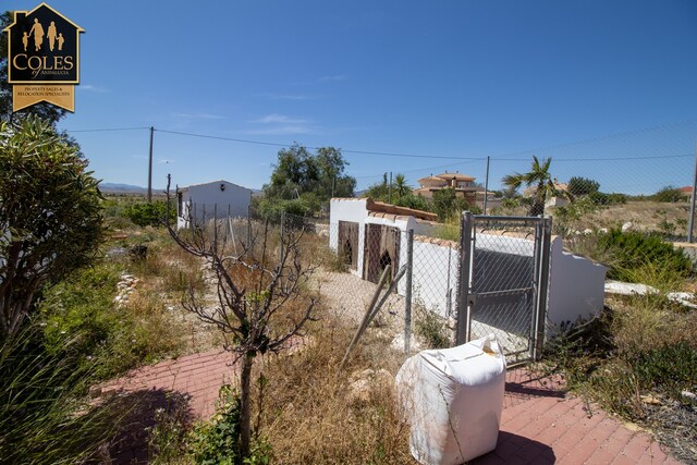 ALB3V30: Villa for Sale in Albox, Almería