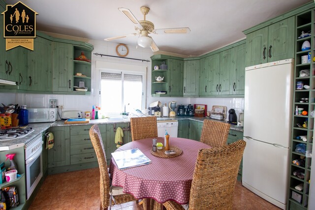 ALB3V30: Villa for Sale in Albox, Almería