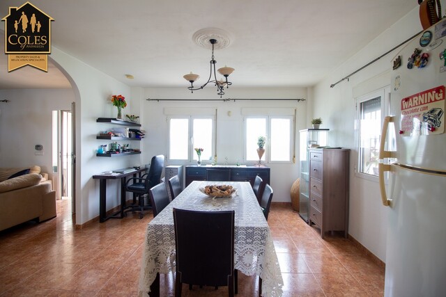 ALB3V30: Villa for Sale in Albox, Almería