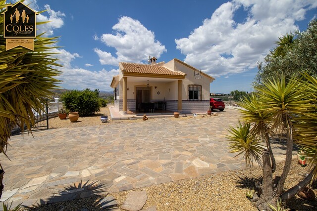 ARB3VLP50: Villa for Sale in Arboleas, Almería