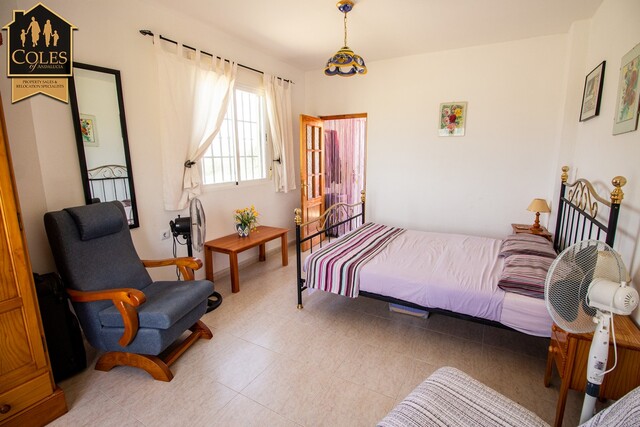 ARB3VLP50: Villa for Sale in Arboleas, Almería