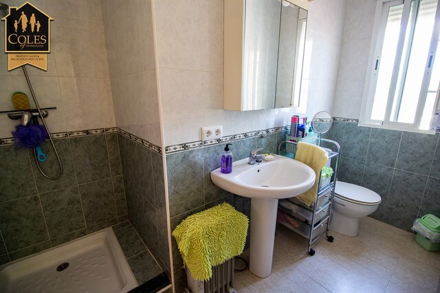ARB3VLP50: Villa for Sale in Arboleas, Almería