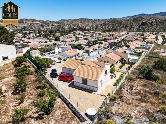 ARB3VLP50: Villa for Sale in Arboleas, Almería