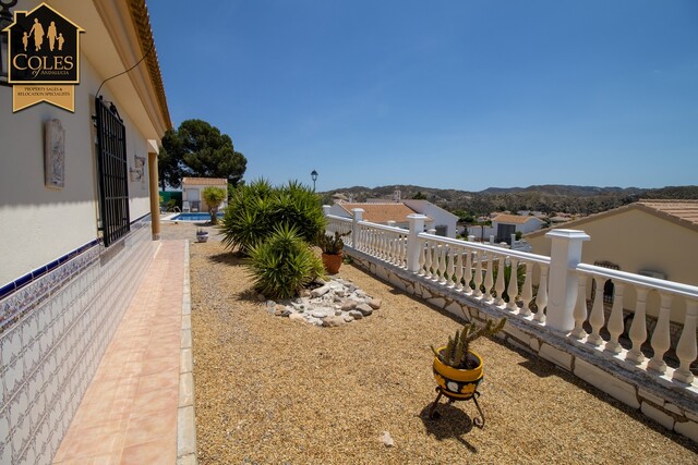 ARB3VLP50: Villa for Sale in Arboleas, Almería