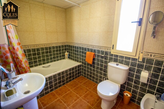 AFX3T26: Town house for Sale in Alfaix, Almería