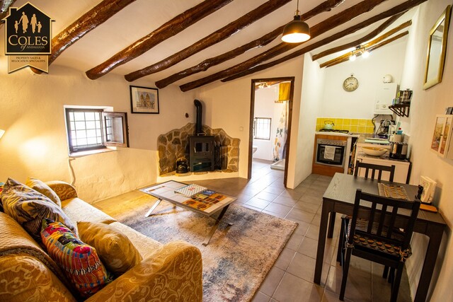BLA8C01: Cortijo for Sale in Velez Blanco, Almería