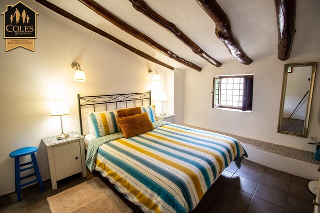 BLA8C01: Cortijo for Sale in Velez Blanco, Almería