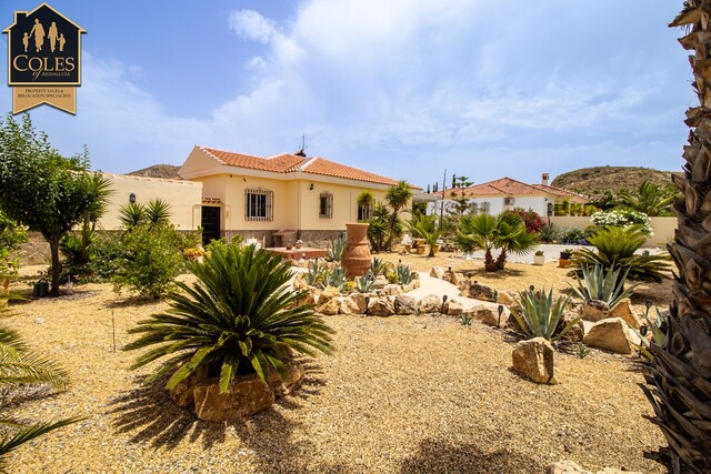 ARB3VG29: Villa for Sale in Arboleas, Almería