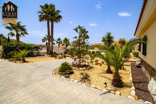 ARB3VG29: Villa for Sale in Arboleas, Almería