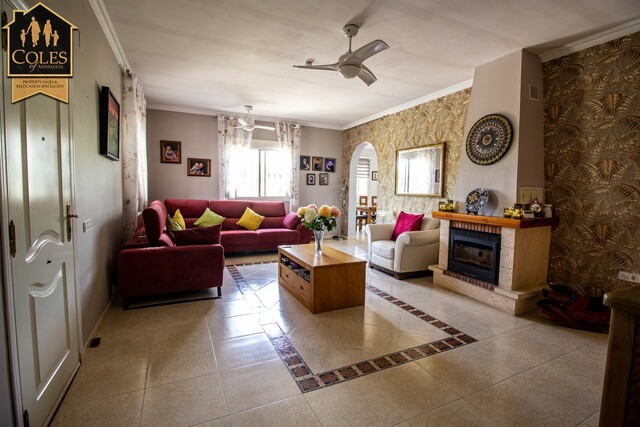 ARB3VG29: Villa for Sale in Arboleas, Almería