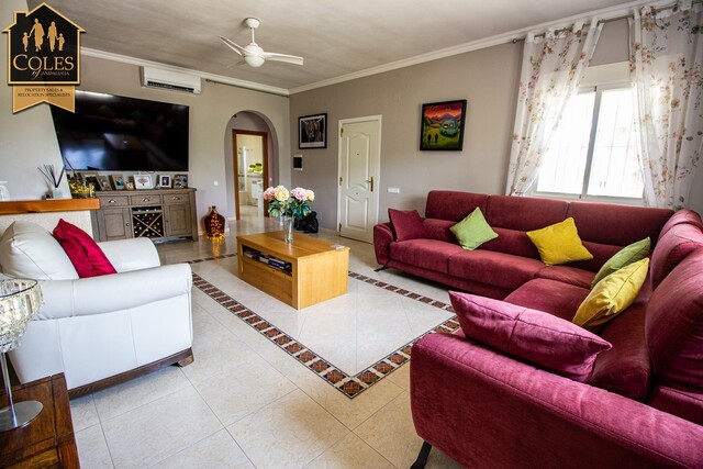 ARB3VG29: Villa for Sale in Arboleas, Almería