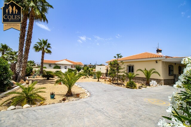 ARB3VG29: Villa for Sale in Arboleas, Almería