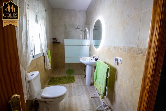 ARB3VC53: Villa for Sale in Arboleas, Almería