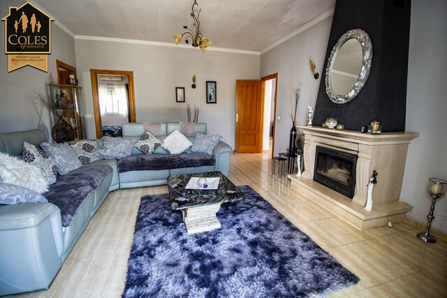 ARB3VC53: Villa for Sale in Arboleas, Almería