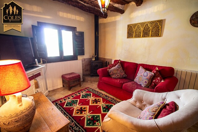 HUE5C04: Cortijo for Sale in Huercal-Overa, Almería