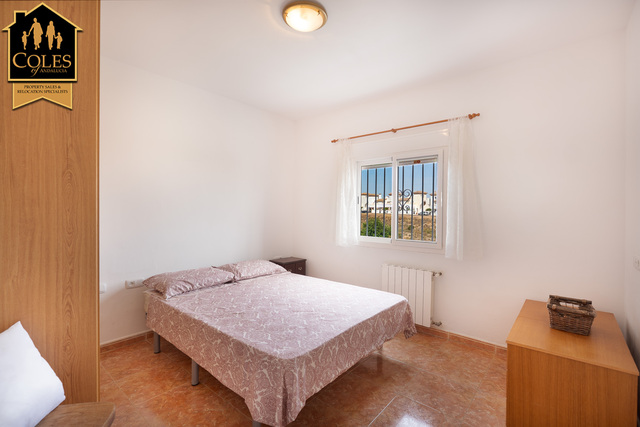 TUR2V23: Villa for Sale in Turre, Almería