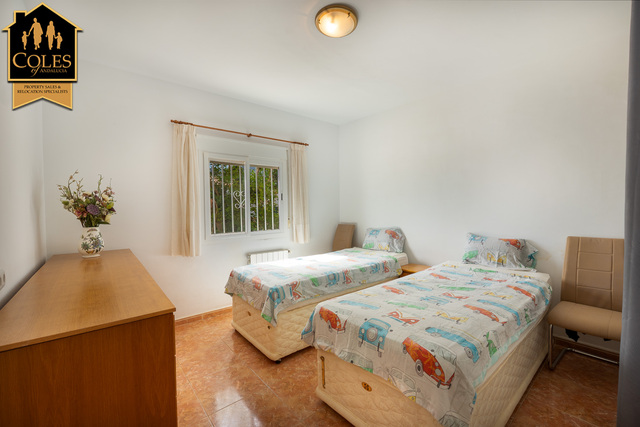 TUR2V23: Villa for Sale in Turre, Almería