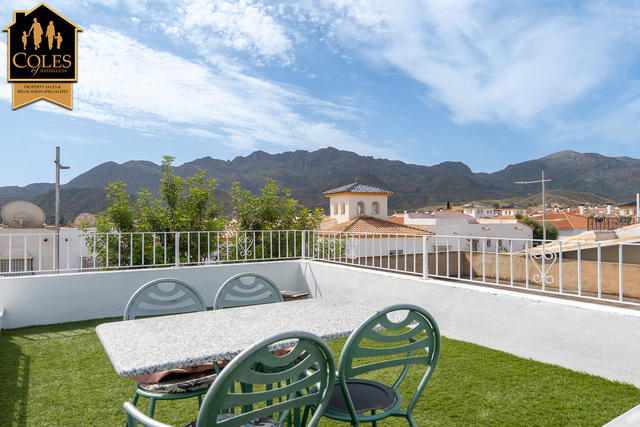 TUR2V23: Villa for Sale in Turre, Almería