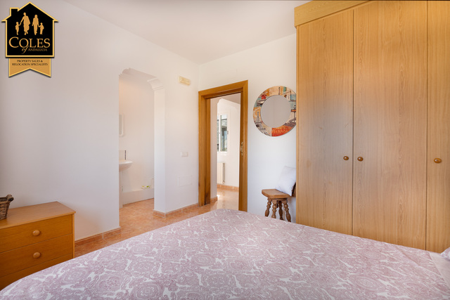 TUR2V23: Villa for Sale in Turre, Almería