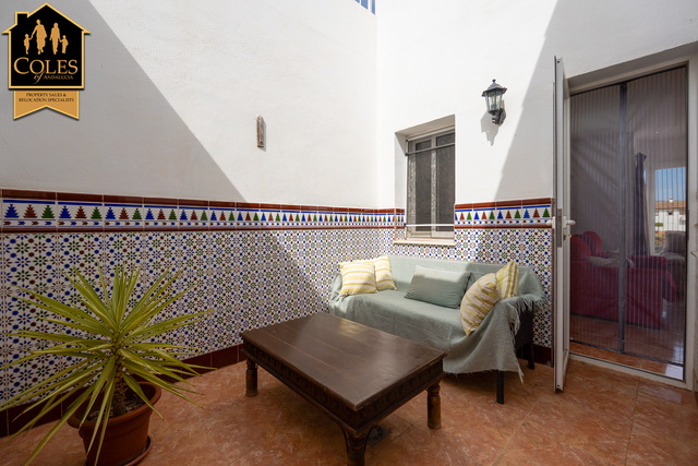 TUR2V23: Villa for Sale in Turre, Almería