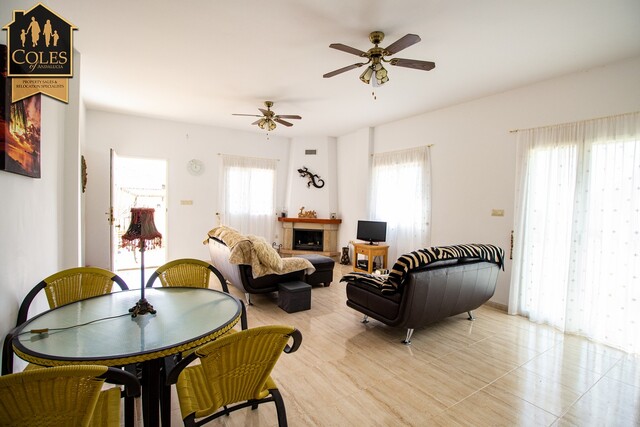 ARB3VH35: Villa for Sale in Arboleas, Almería