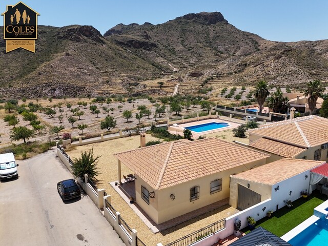ARB3VH35: Villa for Sale in Arboleas, Almería