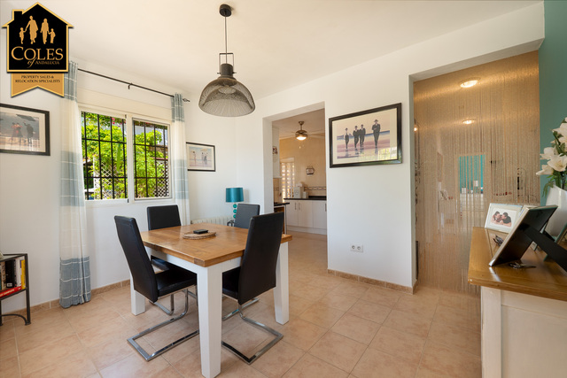 ARB3VL38: Villa for Sale in Arboleas, Almería