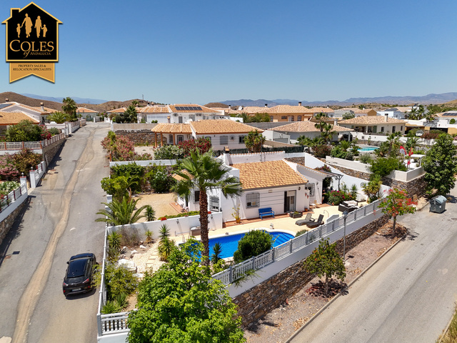 ARB3VL38: Villa for Sale in Arboleas, Almería
