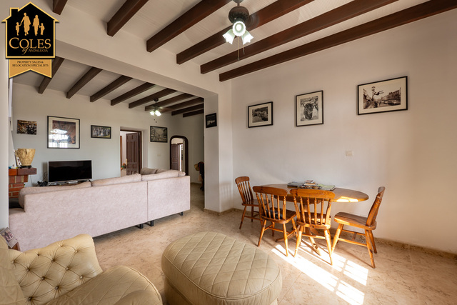 TUR5C01: Cortijo for Sale in Turre, Almería