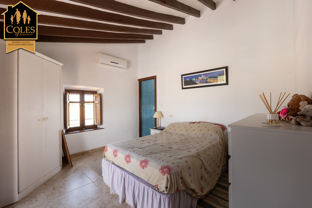 TUR5C01: Cortijo for Sale in Turre, Almería
