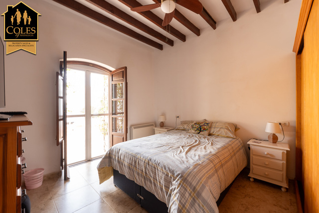 TUR5C01: Cortijo for Sale in Turre, Almería